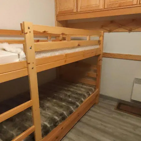 Centre-ville 4/6 Pers, 3e Etage, Cuisine Equipee, Parking Gratuit, Linge En Supplement - Fr-1-234-228 Lägenhet *